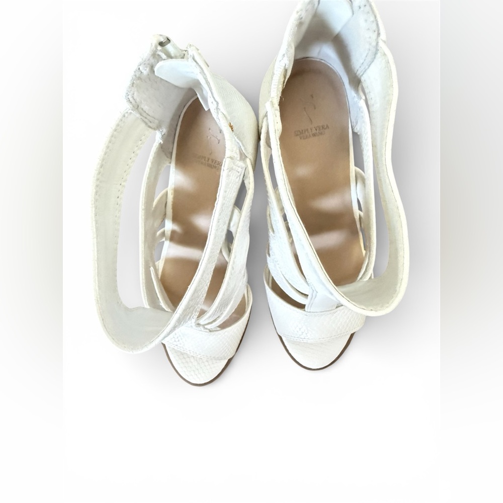 Simply Vera Vera Wang Dragon high heel sandals white snakeskin print 8.5 - Picture 5 of 5